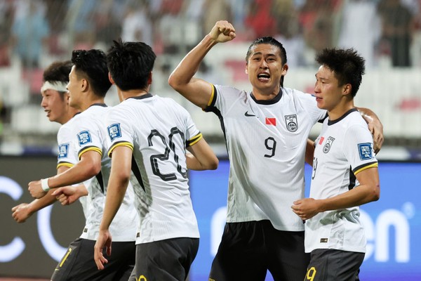 Suporter China Kecam Timnas: Kegagalan Telak Picu Amarah Publik